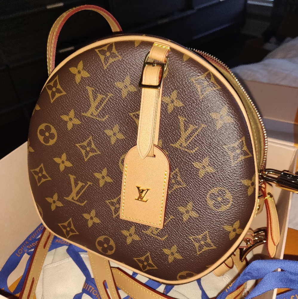 Louis vuitton boite chapeau souple 2019